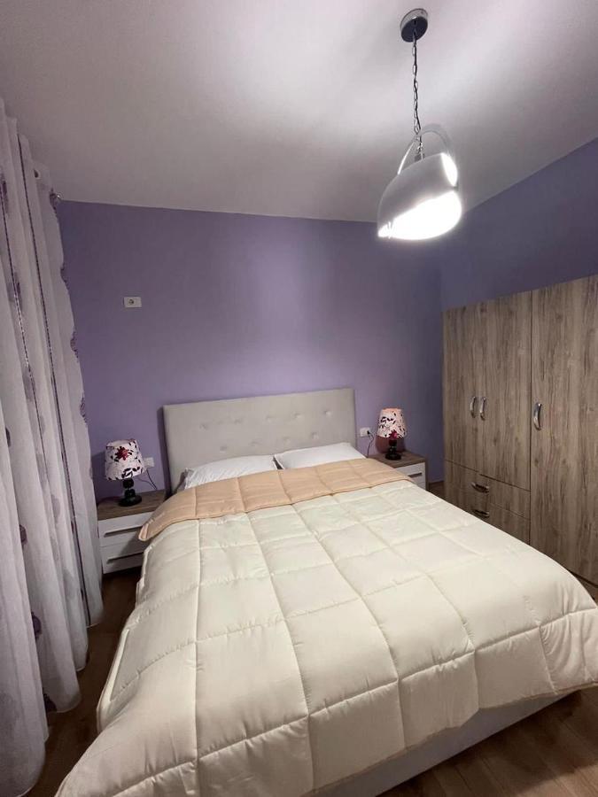 Center Tirana Goldi Apartment Luaran gambar